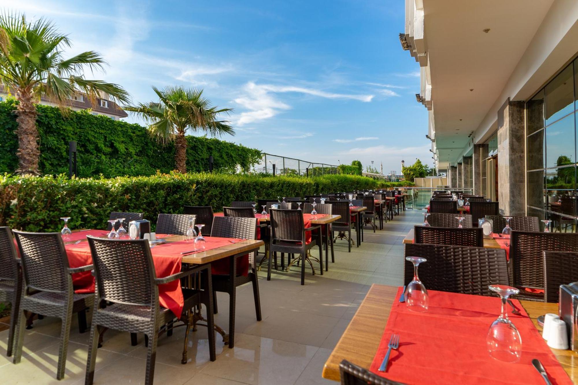 Armas Life Belek Hotel Buitenkant foto