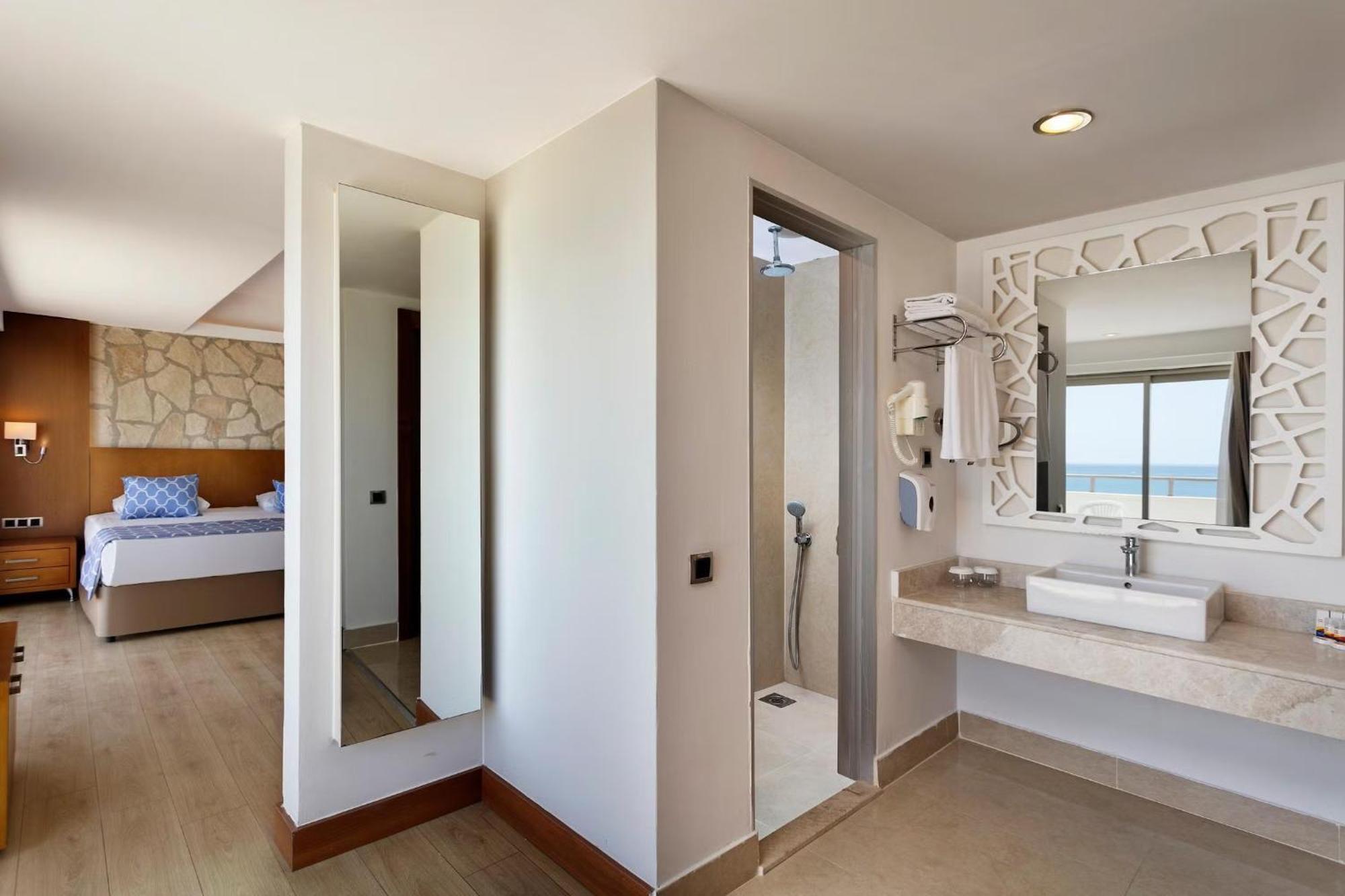 Armas Life Belek Hotel Kamer foto