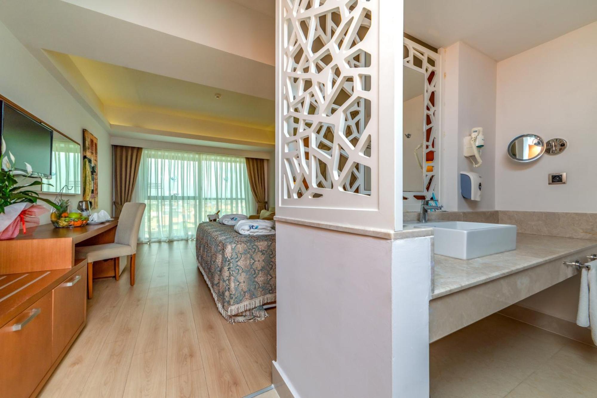 Armas Life Belek Hotel Kamer foto